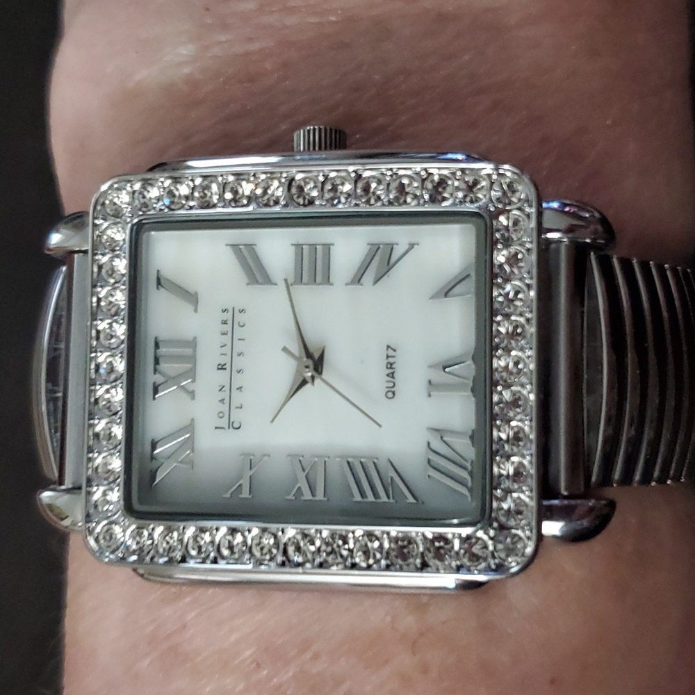 Joan Rivers Classics V377 Watch